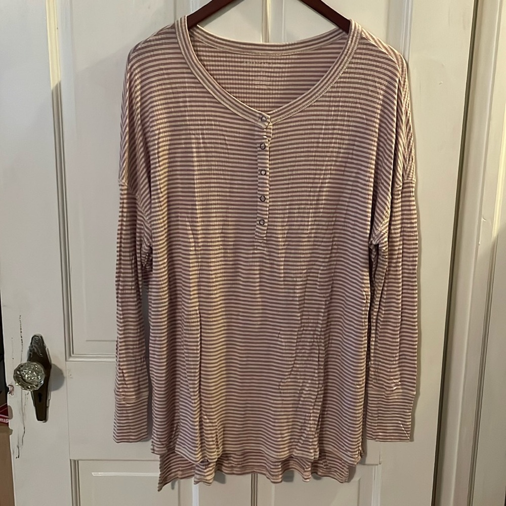 Oversized striped American Eagle Henley tunic. Size S.
